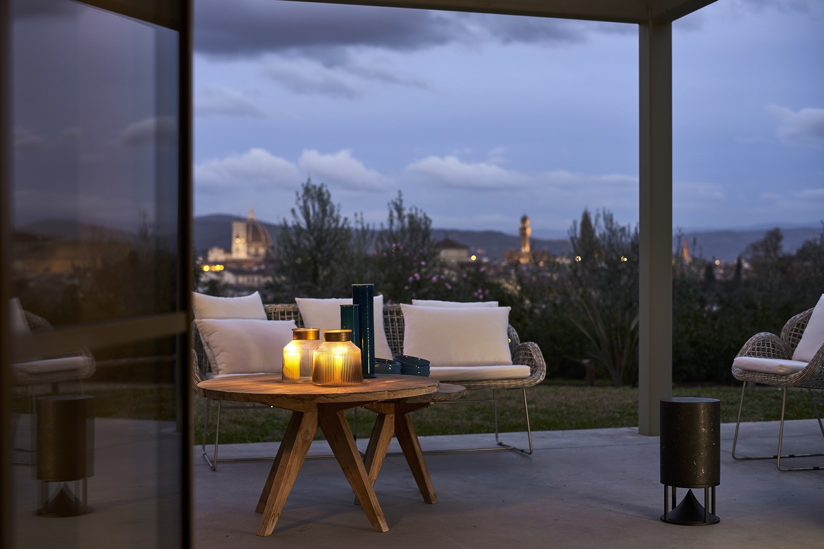 SMALL CYLINDERS CONCRETE - Architettura Sonora