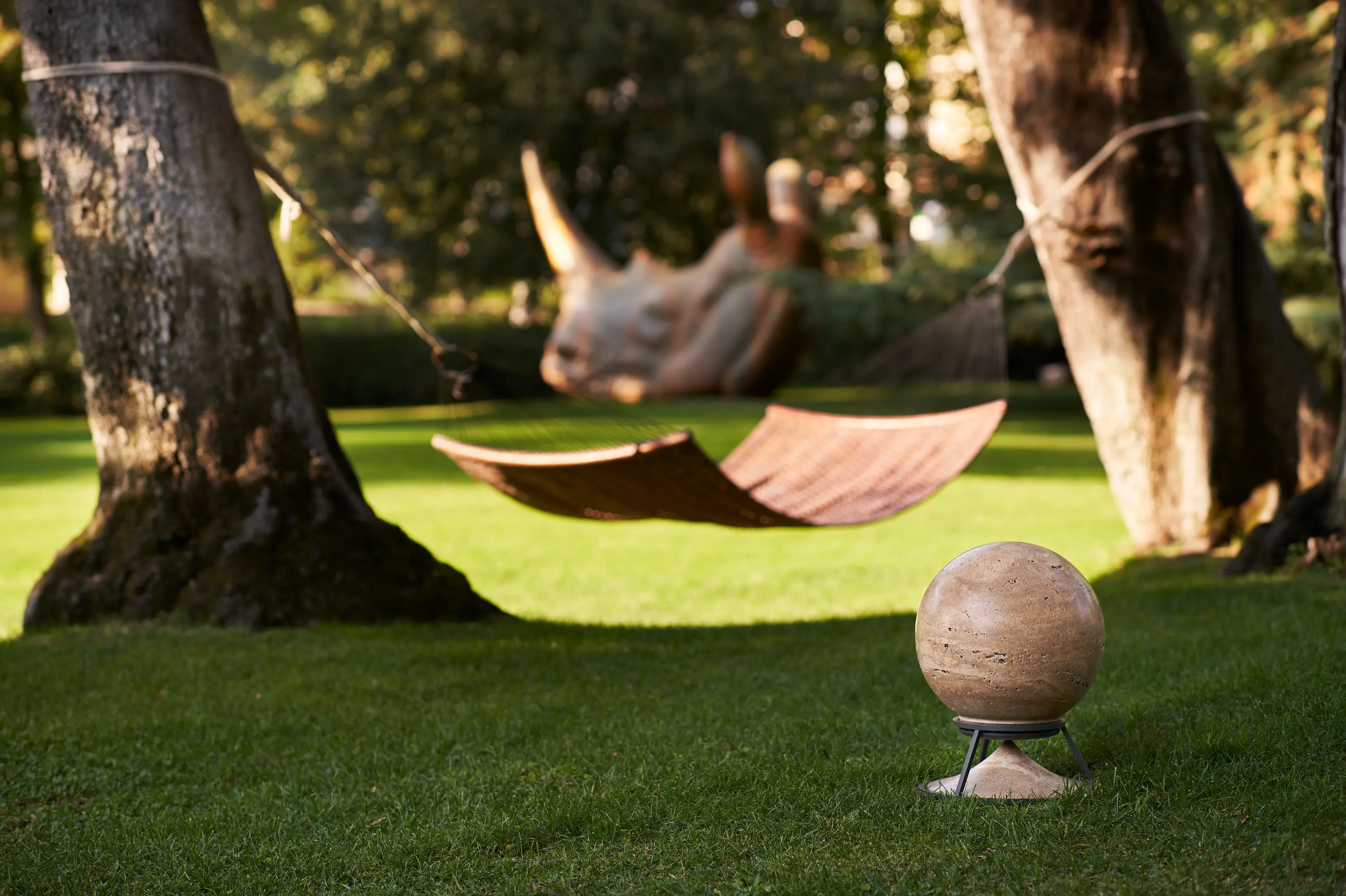Play Hifi Toulouse SPHERE 360 CONCRETE - Architettura Sonora